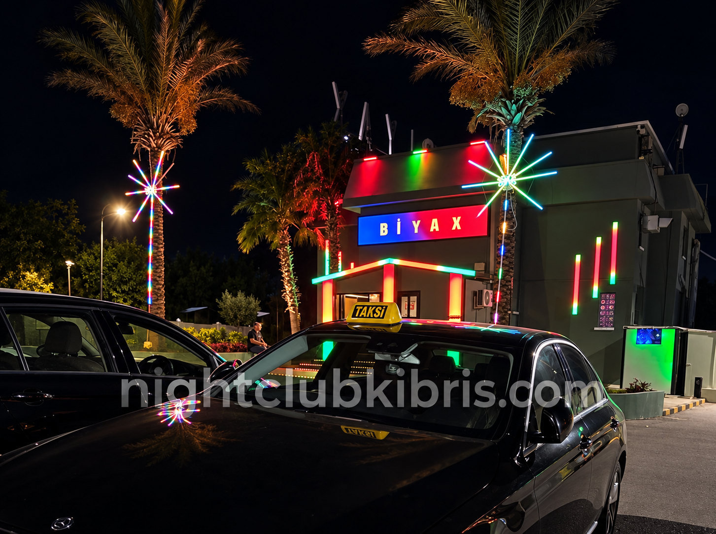 Biyax Night Club Lefkoşa Alayköy gece dış görünümü